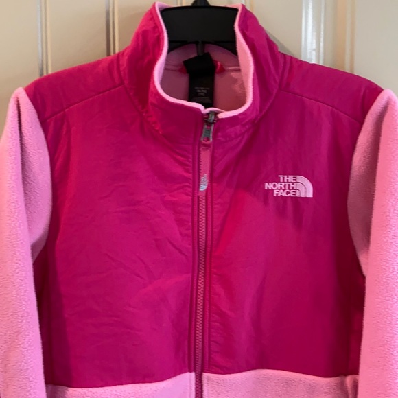 Fleece Style Jacket by The NorthFace Brand. EUC! - Picture 8 of 16